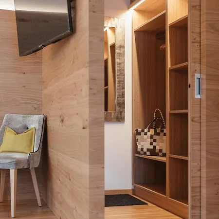 Klimahaus Dep. La Fradora Apartment San Cassiano (Badia)